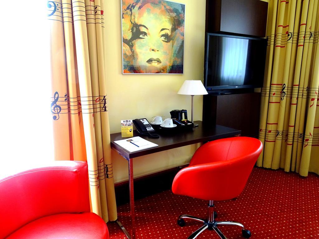 Best Western Plus Amedia Art Salzburg Phòng bức ảnh