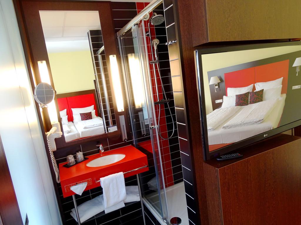 Best Western Plus Amedia Art Salzburg Phòng bức ảnh