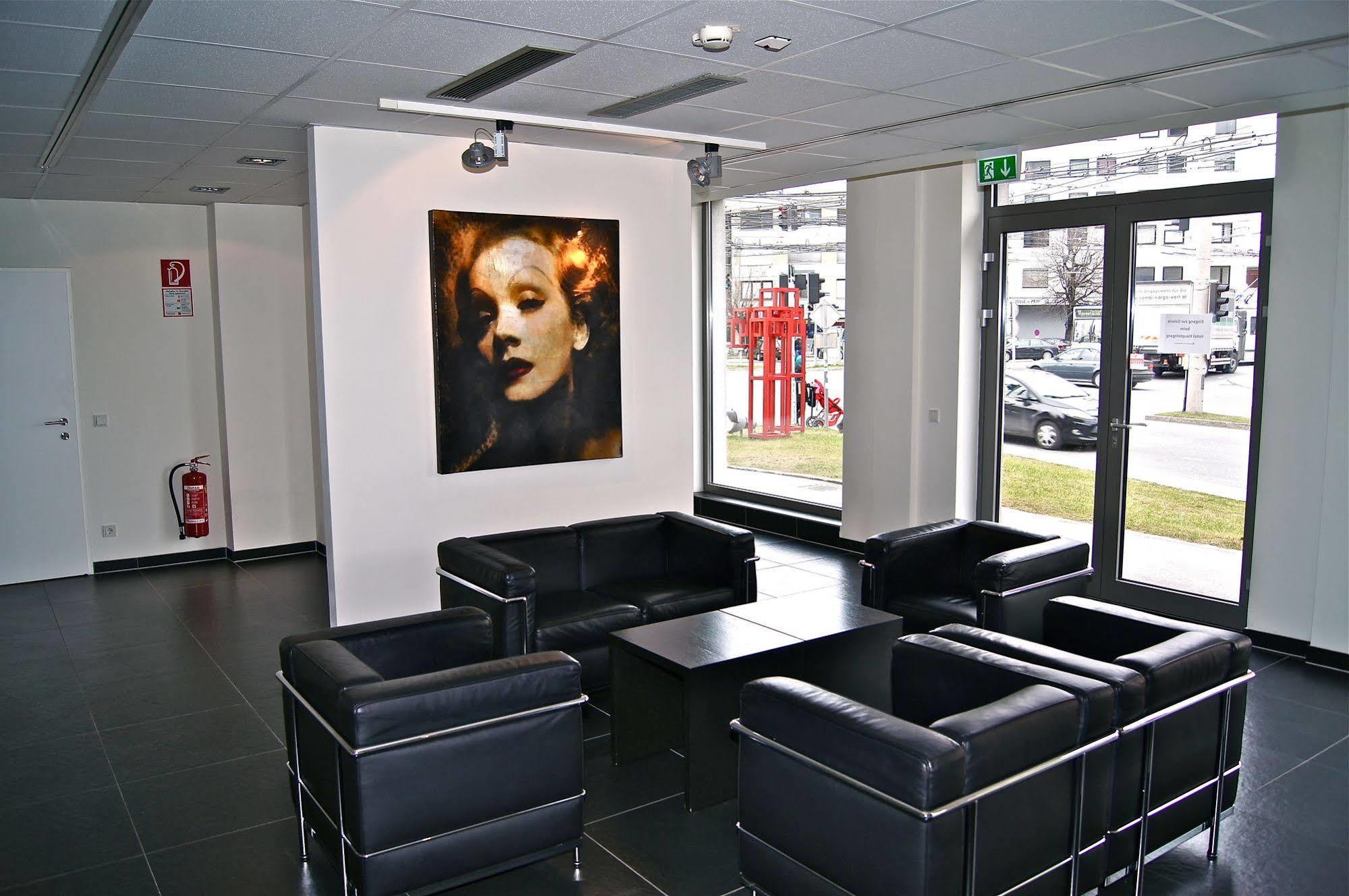 Best Western Plus Amedia Art Salzburg Ngoại thất bức ảnh